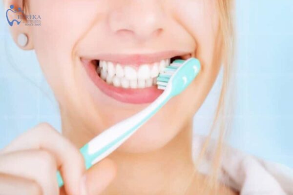 Sau khi tẩy trắng răng có ố vàng lại không?